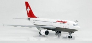 airbus-a310-322-swissair-hb-ipk-liestal--1-200-avion-miniature-hobbymaster-200-6008